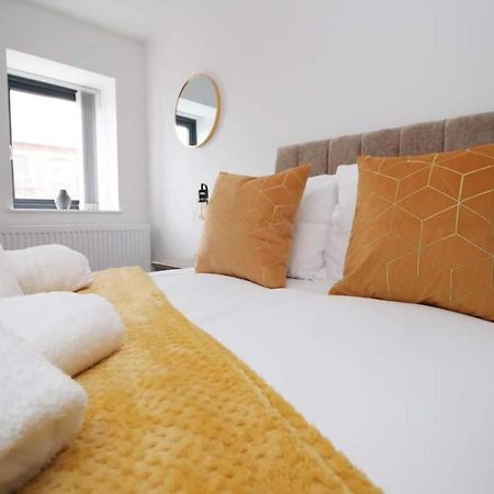 Flat In Cardiff City Centre Екстериор снимка